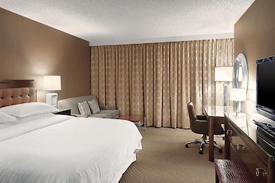 شراتون کاوالیر ساسکاتون هتل