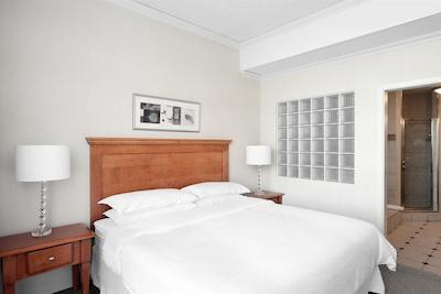 شراتون کاوالیر ساسکاتون هتل