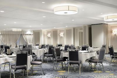 شراتون کاوالیر ساسکاتون هتل