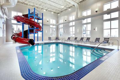 بست وسترن پلاس ادمنتون آیرپرت هتل