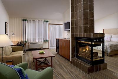 فور پوینتز بای شراتون پرینس گئورج