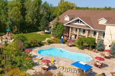 گئورجیان ب هتل اند کنفرنس سنتر