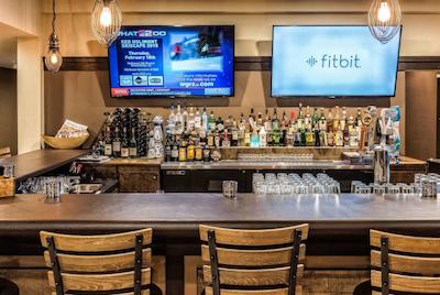 گئورجیان ب هتل اند کنفرنس سنتر