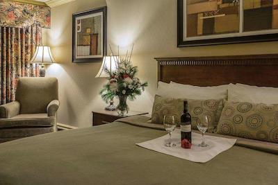 گئورجیان ب هتل اند کنفرنس سنتر