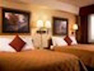 رامادا بای ویندهام استونی پلین هتل اند سویتز