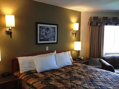 کاناداز بست والو این کاملوپز