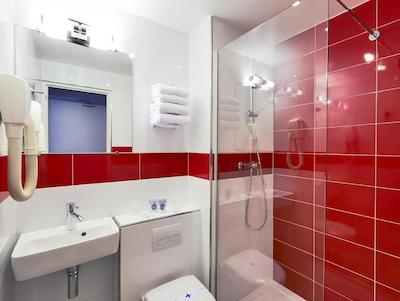 هتل کیریاد پاریز کس کانال ساینت مارتین رپوبلیک