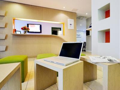 هتل کیریاد پاریز کس کانال ساینت مارتین رپوبلیک