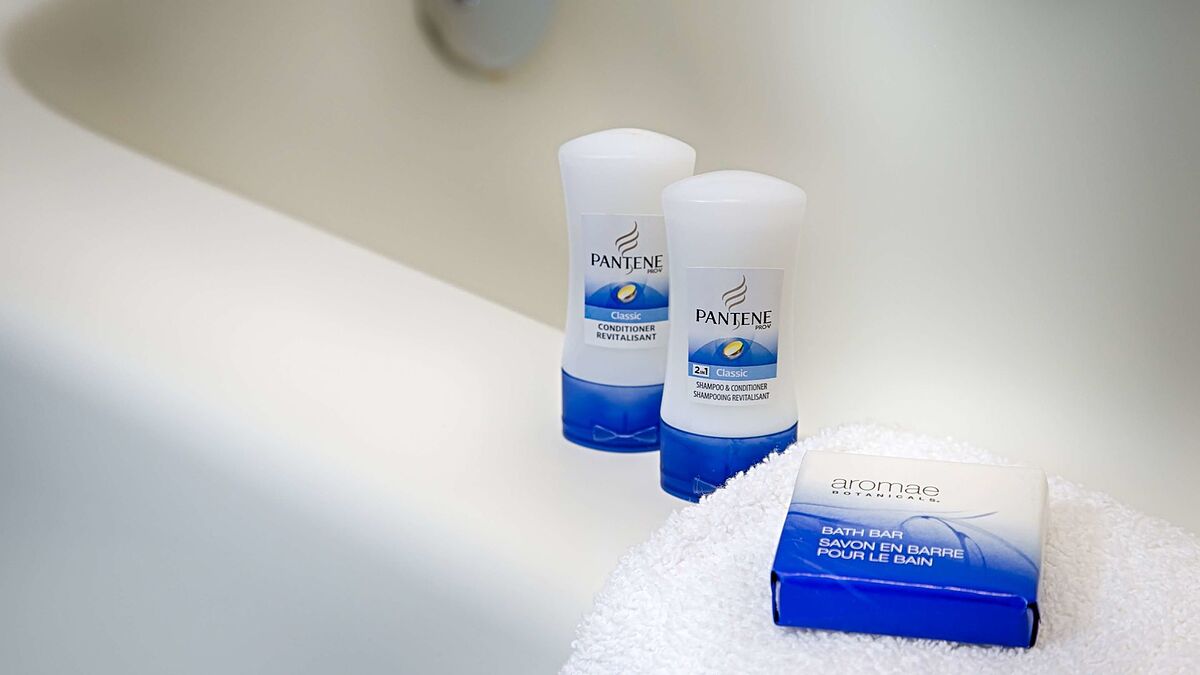 Travelodge by Wyndham Abbotsford Bakerview