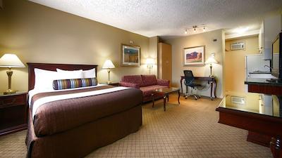 تراولج بای ویندهام ابتسفرد باکرویو