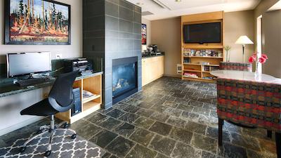 تراولج بای ویندهام ابتسفرد باکرویو