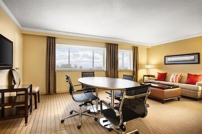 شراتون لاوال هتل