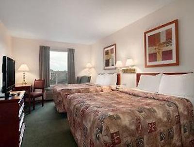 تراولج استونی پلین