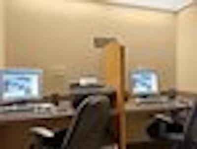 رامادا آیردری هتل اند سویتز