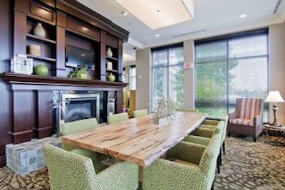 هیلتون گاردن این ترنتو/اجاکس