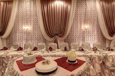 هیلتون گاردن این ترنتو/اجاکس