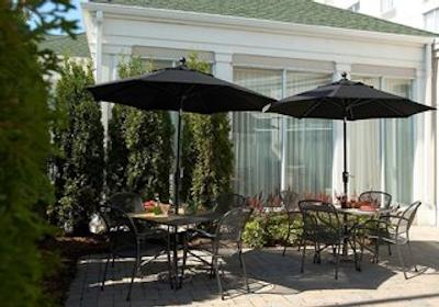 هیلتون گاردن این ترنتو/اجاکس