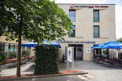 بست وسترن پلاس هتل اُسترتر