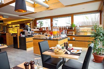 کوالیتی هتل اند سویتز مونچن مس