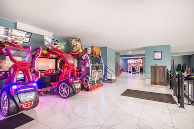 کوالیتی این اند کنفرنس سنتر