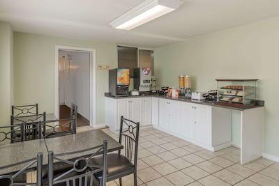 نایتز این براسبریج