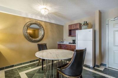 کلارین هتل اند کنفرنس سنتر شروود پارک