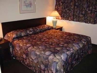 د بوسینز این