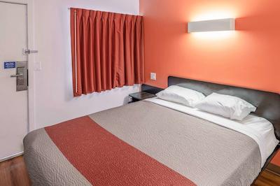 اسکیلین متل