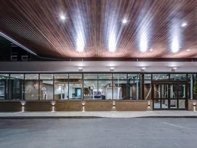 هریتاج این هتل اند کنونشن سنتر