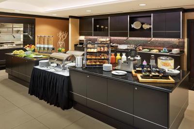 هیلتون گاردن این ترنتو دونتون