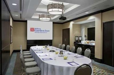 هیلتون گاردن این ترنتو دونتون