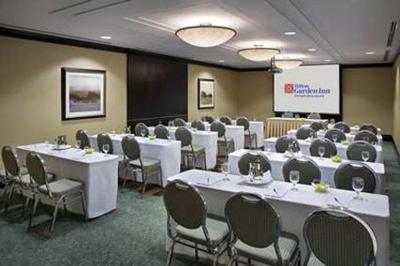 هیلتون گاردن این ترنتو دونتون