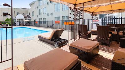 بست وسترن لیتل ریور این