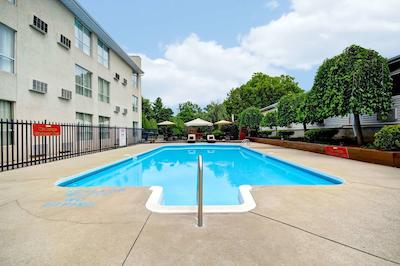 بست وسترن لیتل ریور این