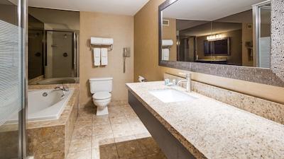 بست وسترن لیتل ریور این