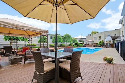 بست وسترن لیتل ریور این