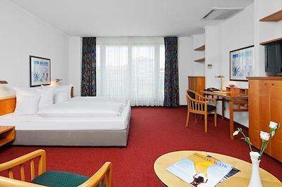 هتل هرزگسپارک