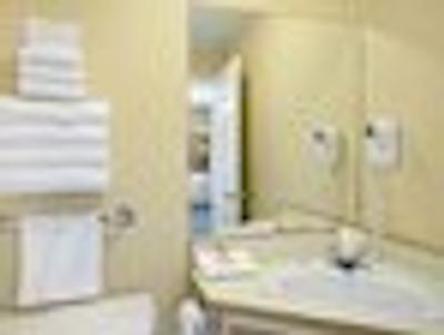 سوپر 8 متل-پنتیکتون