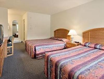 سوپر 8 متل-سیکاموز