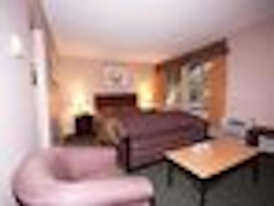 هوارد جهنسُن دونتون کاملوپز