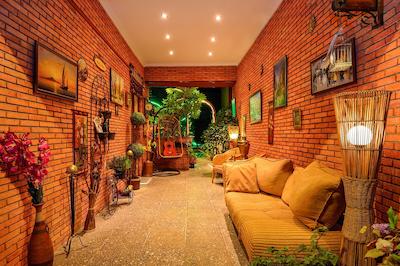 بریتیش-هاوس