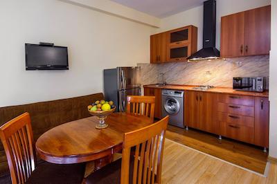 بریتیش-هاوس