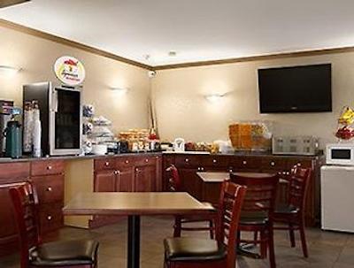 سوپر 8 متل-ورنن بک