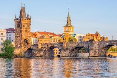 و زلاتیچ نوزک