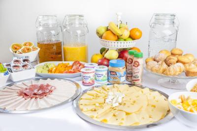 و زلاتیچ نوزک