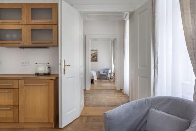 و زلاتیچ نوزک