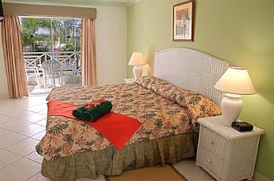 دور بیچ هتل