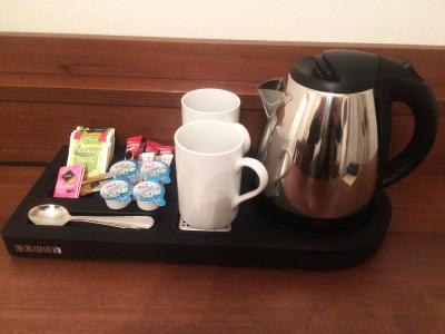 هتل و اسواتهو جانا