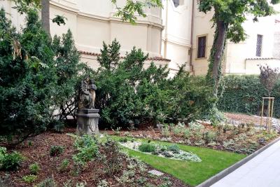 هتل و اسواتهو جانا