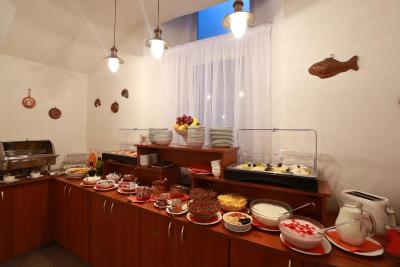 هتل و اسواتهو جانا